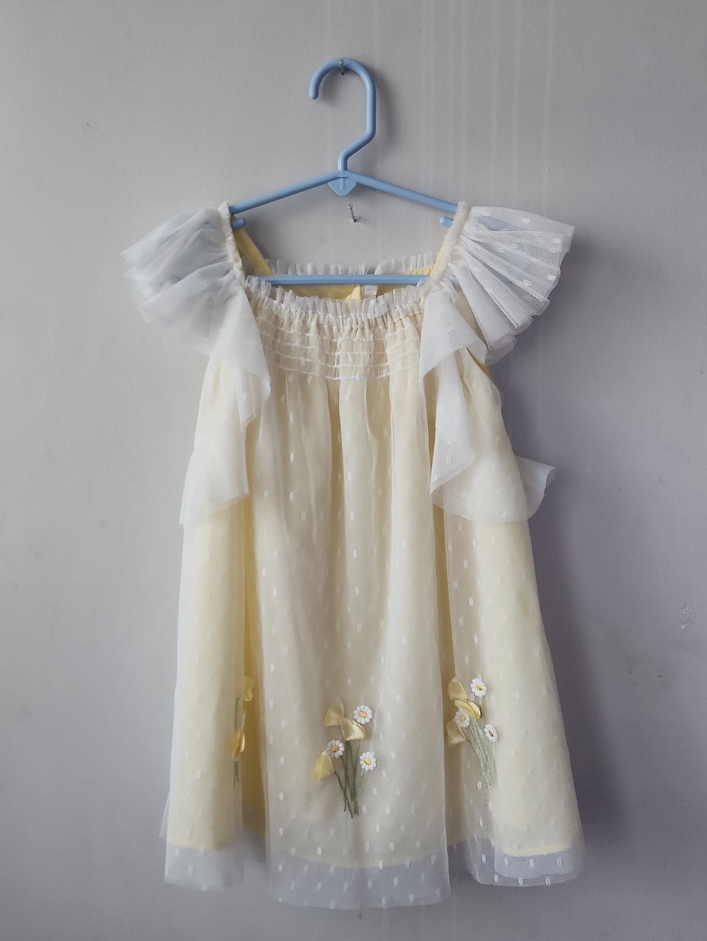 Biscotti Pale Yellow and White Floral Tulle Dress. New Without Tag